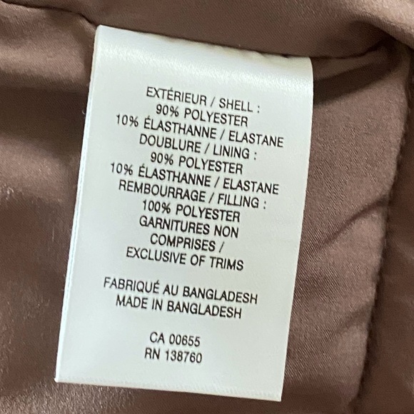 Reitmans M Warm Hooded Winter Puffer Coat/Jacket with built-in Zippered Vest - Picture 12 of 13